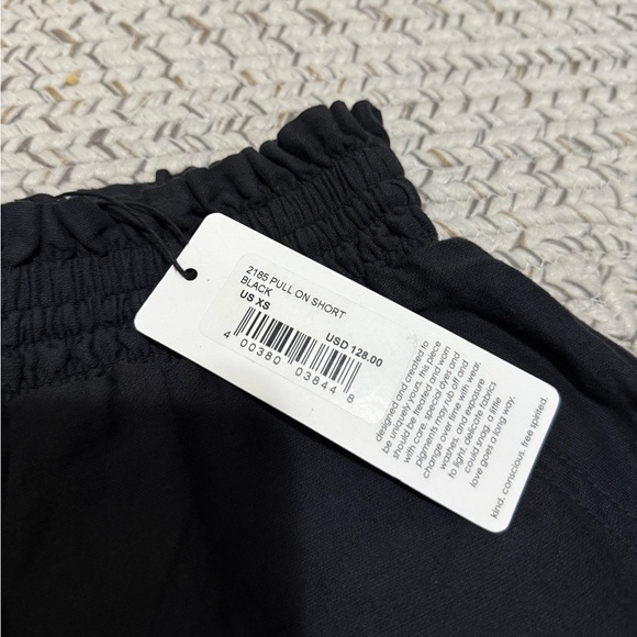 NWT Unsubscribed 100% Linen High-Rise Beach Shorts - Picture 4 of 4